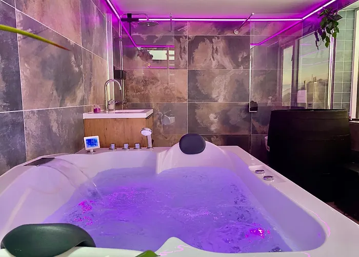 Gluecklich Am Meerblick Mit Wellnesszugang דירה